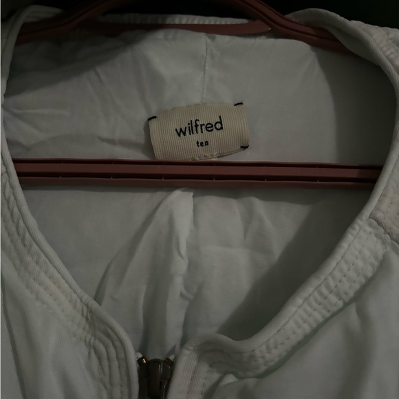 Aritzia Canter Zip Up in Baby blue size 10 - Picture 2 of 2